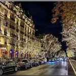 Champs-Élysées Montaigne luxe